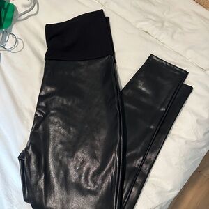 Hatch Maternity Leggings